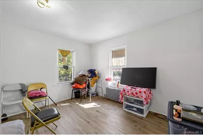 67 Main Street, Bloomingburg, NY 12721 - Photo 13