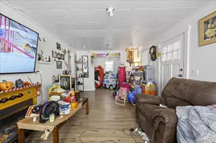 67 Main St, Bloomingburg, NY 12721 - Photo 17