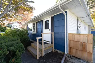 12 Applegate Dr, Mastic, NY 11950 - Photo 5