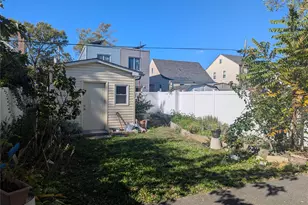 115-100 Springfield Blvd, Cambria Heights, NY 11411 - Photo 27