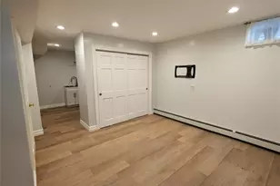 115-100 Springfield Blvd, Cambria Heights, NY 11411 - Photo 25