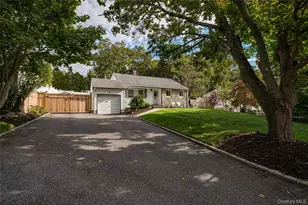 159 St Nicholas Ave, Smithtown, NY 11787 - Photo 3