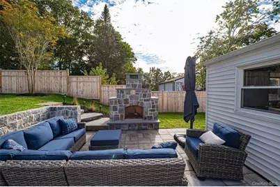 159 Saint Nicholas Avenue, Smithtown, NY 11787 - Photo 23