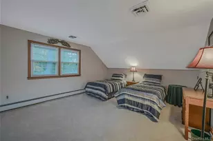 7 Hill Dr, Port Jefferson, NY 11777 - Photo 23