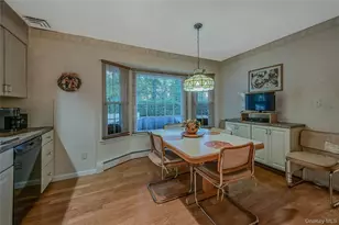 7 Hill Dr, Port Jefferson, NY 11777 - Photo 11