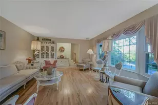 7 Hill Dr, Port Jefferson, NY 11777 - Photo 7