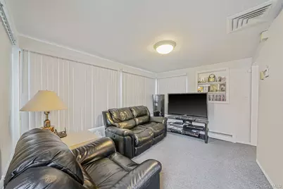 138 Claudy Lane, New Hyde Park, NY 11040 - Photo 17