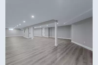 11 Gorham Lane, Dix Hills, NY 11746 - Photo 33