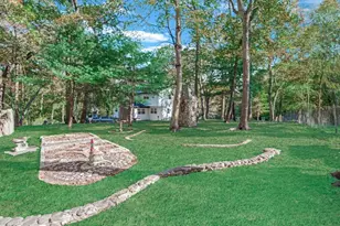 11 Gorham Ln, Dix Hills, NY 11746 - Photo 37