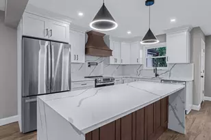 11 Gorham Ln, Dix Hills, NY 11746 - Photo 7