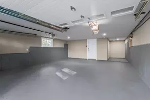 11 Gorham Ln, Dix Hills, NY 11746 - Photo 35