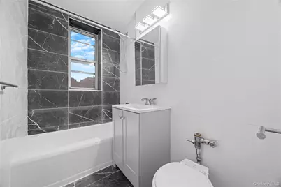 2630 Kingsbridge Terrace #5T, Bronx, NY 10463 - Photo 11