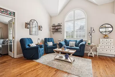 6 Landings Lane, Patchogue, NY 11772 - Photo 15