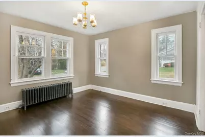 8 Maryland Avenue, Armonk, NY 10504 - Photo 9