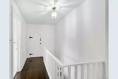 8 Maryland Avenue, Armonk, NY 10504 - Photo 23