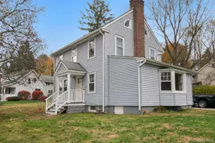 8 Maryland Ave, Armonk, NY 10504 - Photo 3