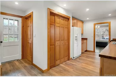 8 Maryland Avenue, Armonk, NY 10504 - Photo 19