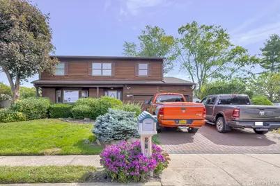 27 Bruno Lane, Dix Hills, NY 11746 - Photo 1