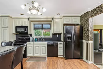 27 Bruno Lane, Dix Hills, NY 11746 - Photo 17