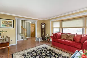 27 Bruno Ln, Dix Hills, NY 11746 - Photo 13