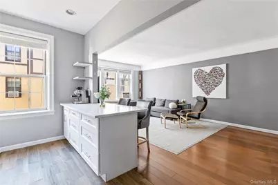 4 Maple Drive #5K, Great Neck, NY 11021 - Photo 11