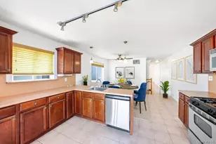 31 Beresford, New York, NY 10314 - Photo 9