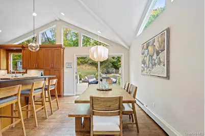 33 Dogwood Lane, Locust Valley, NY 11560 - Photo 13