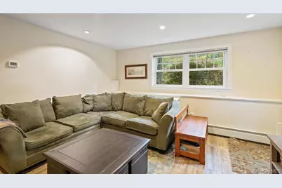33 Dogwood Lane, Locust Valley, NY 11560 - Photo 33