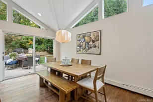 33 Dogwood Ln, Locust Valley, NY 11560 - Photo 19