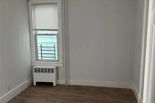 141 Voss Ave, Yonkers, NY 10703 - Photo 3