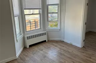 141 Voss Ave, Yonkers, NY 10703 - Photo 5