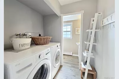 114 Wedgewood Drive, Coram, NY 11727 - Photo 19