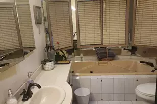 2018 Byron Ave, Elmont, NY 11003 - Photo 9