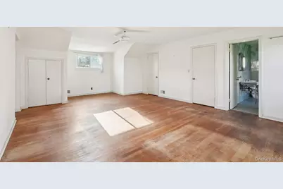 13 Hillview Drive, Scarsdale, NY 10583 - Photo 27