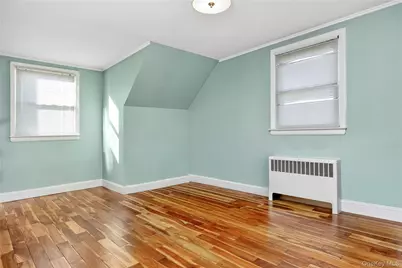 2245 Van Nostrand Avenue, Merrick, NY 11566 - Photo 13