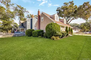 2245 Van Nostrand Ave, Merrick, NY 11566 - Photo 3