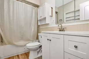 2245 Van Nostrand Ave, Merrick, NY 11566 - Photo 17