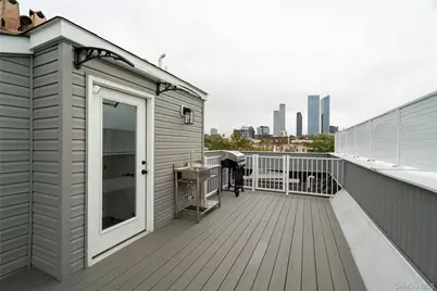 40 Wright Avenue, Jersey City, Jersey City, NJ 07306 - Photo 19