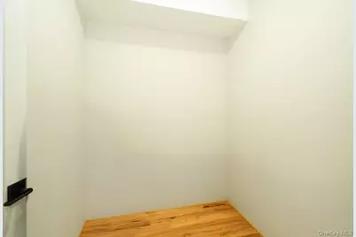 40 Wright Avenue, Jersey City, Jersey City, NJ 07306 - Photo 7