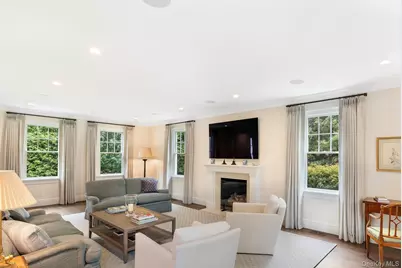 150 Harvest Lane, Southampton, NY 11968 - Photo 5