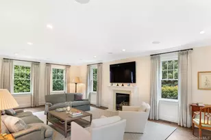 150 Harvest Ln, Southampton, NY 11968 - Photo 5