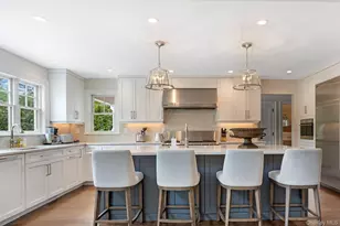 150 Harvest Ln, Southampton, NY 11968 - Photo 9