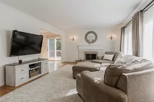 7 Carriage Ln, Setauket, NY 11733 - Photo 11