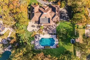 26 Sleepy Holw Ln, Dix Hills, NY 11746 - Photo 5