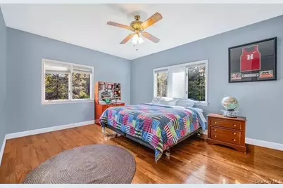 26 Sleepy Hollow Lane, Dix Hills, NY 11746 - Photo 19