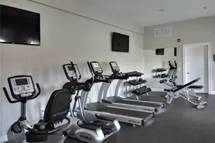 1661 Old Country, Riverhead, NY 11901 - Photo 19