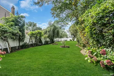 2730 Remsen Street, Baldwin, NY 11510 - Photo 3