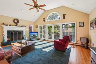 18 Chippewa Rd, Yonkers, NY 10710 - Photo 7