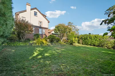 18 Chippewa Road, Yonkers, NY 10710 - Photo 37