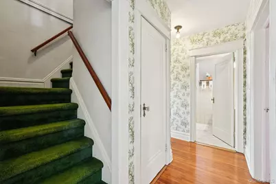 18 Chippewa Road, Yonkers, NY 10710 - Photo 27